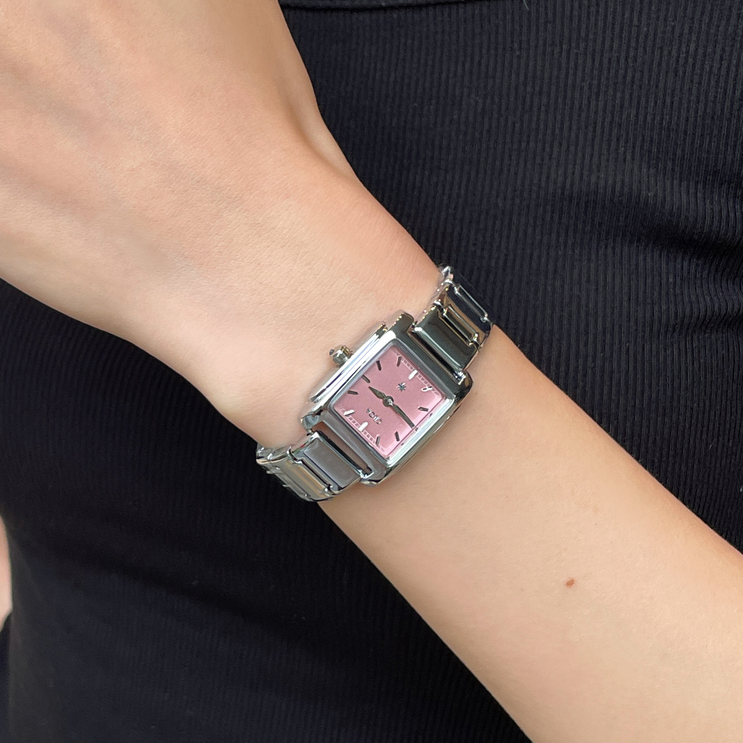 CILOA pink square watch female - Luxury Watch Trends 2025 avaliação e preço